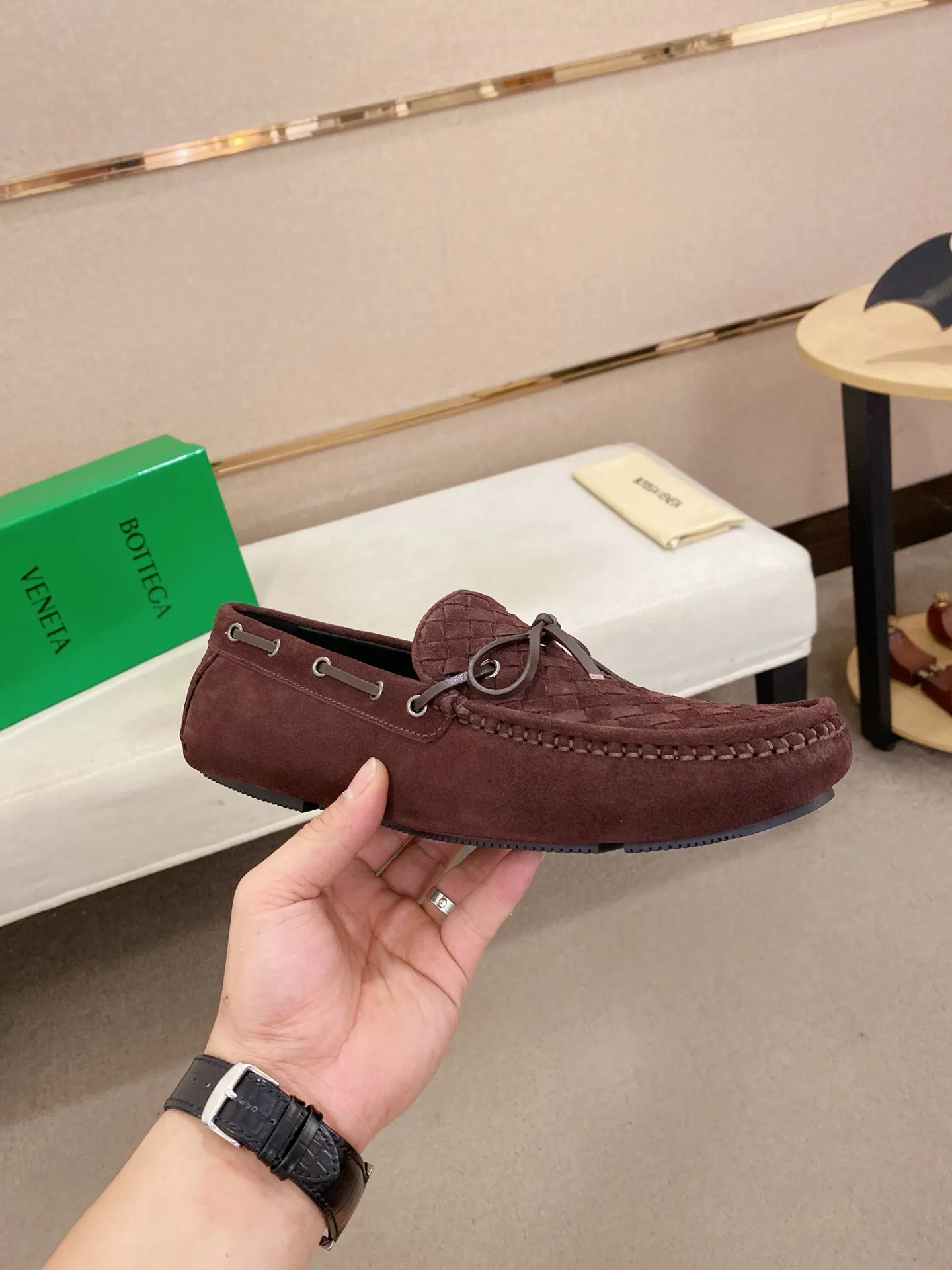 Men's shoes 💰 400💰 (Niu Li + Niu Pad) [BV] latest hot style‼ ️Casual men's shoes, uppers imported deer pattern first-layer cowhide ➕Full imported cowhide lining✔️Exquisite workmanship, excellent foot feel, special rubber soles✔️, cool and fashionable, the latest fashion, fashionable outsole, hurry up. Code number: 38-44 (can be customized to 37.45, non-refundable)